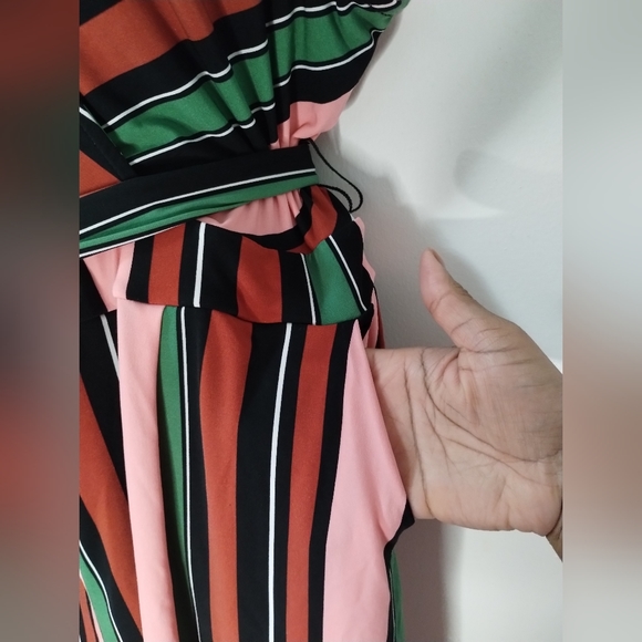 Torrid Studio Knit Surplice Romper Women's Size 3X - Picture 2 of 12